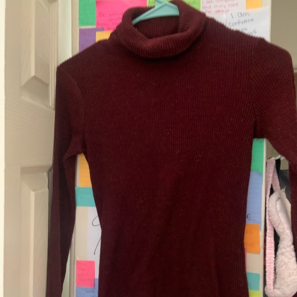 Mossimo Supply Co. Tops - Mossimo Long Sleeve Turtle Neck Shirt